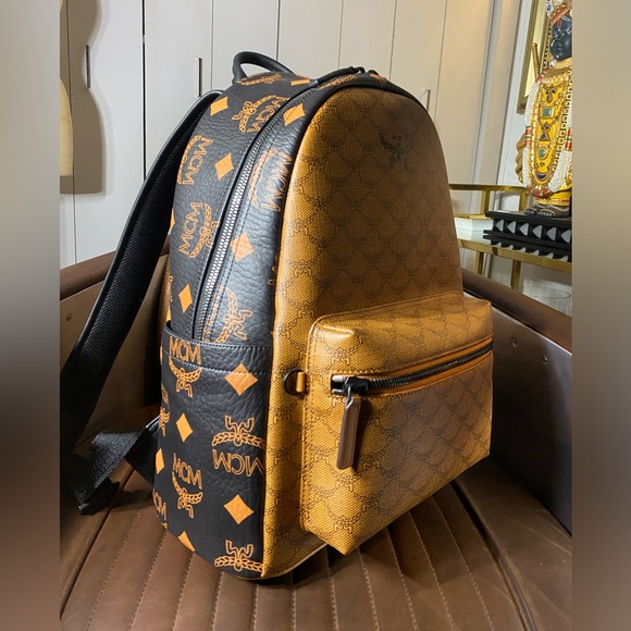 MCM Stark Maxi Mix Backpack Large - Picture 3 of 9